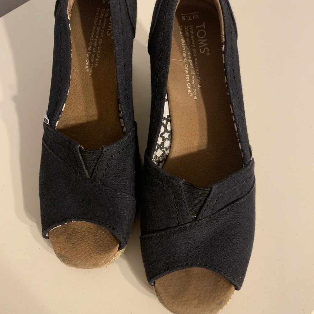 Toms Black Canvas Wedges